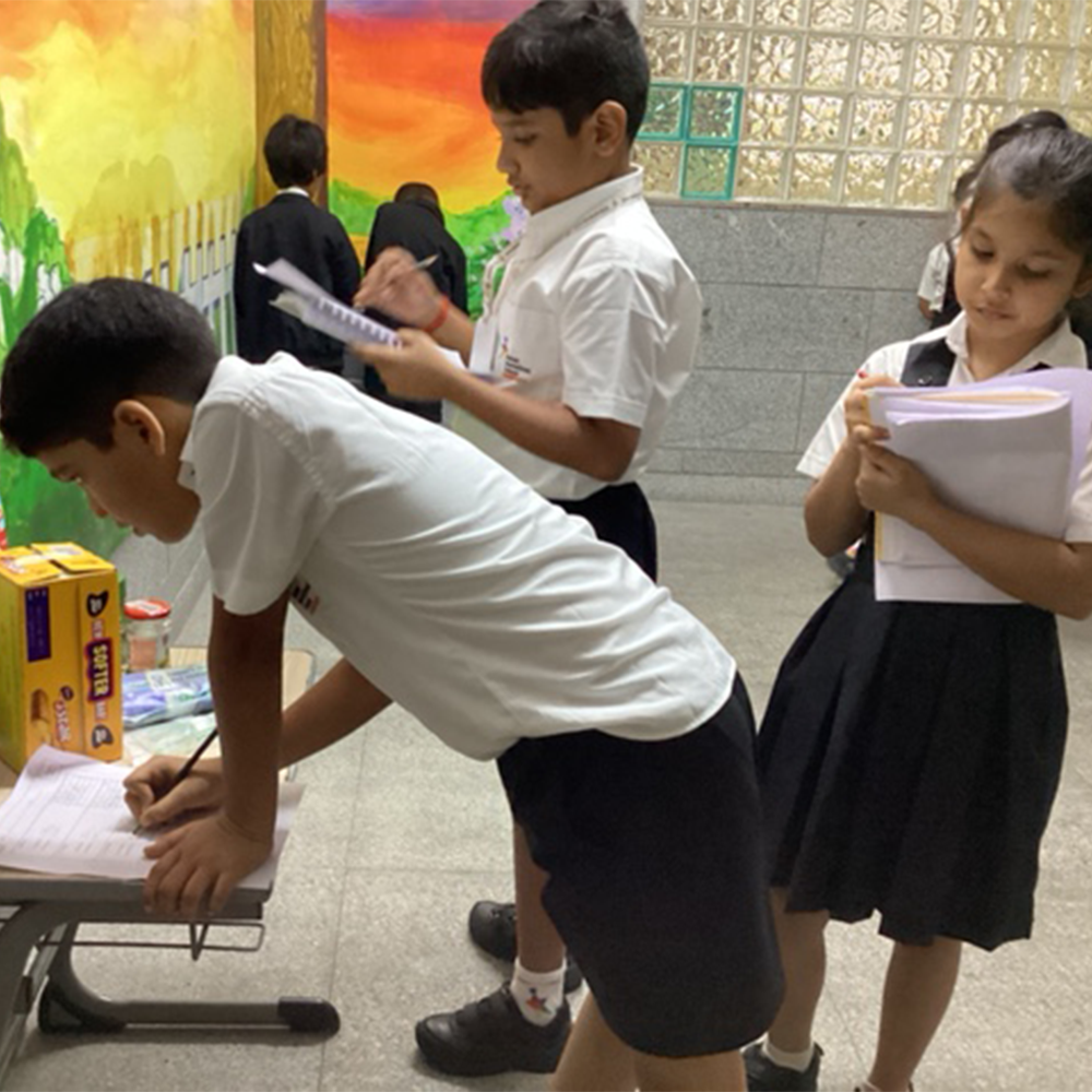 Interactive math session with students and teachers